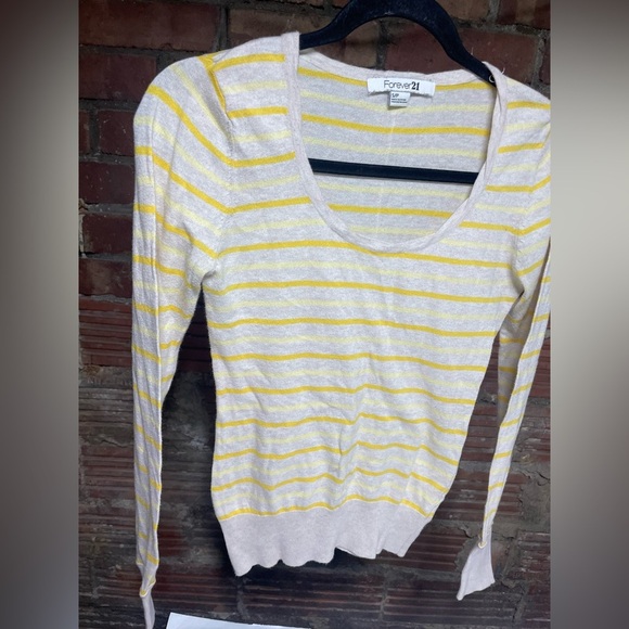 Forever 21 Yellow Striped Women's Sweater s/p - Picture 1 of 6